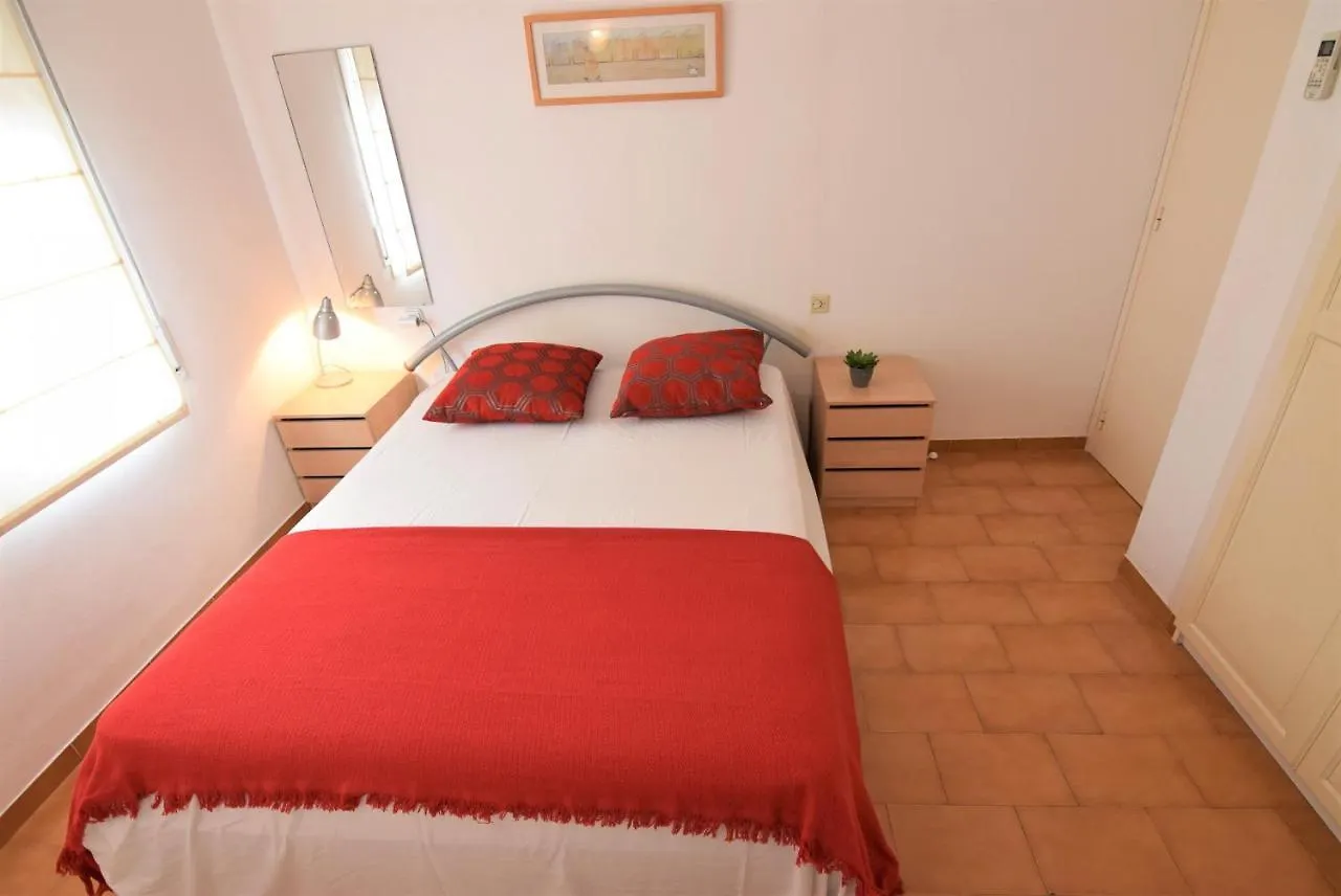 엠푸리아브라바 394-Duplex Moderno Cerca Playa Y En Pleno Centro 아파트 0*,  스페인